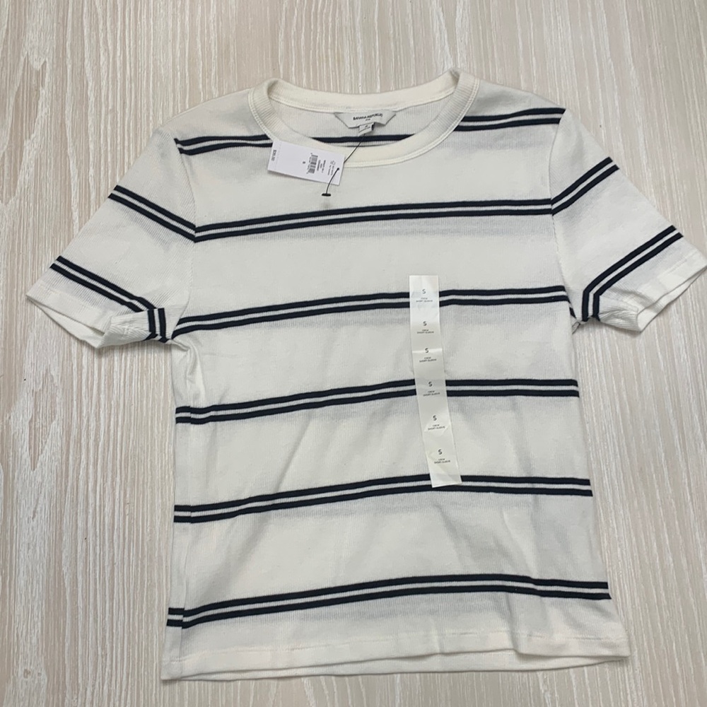 Banana Republic T-shirt, NWT, S